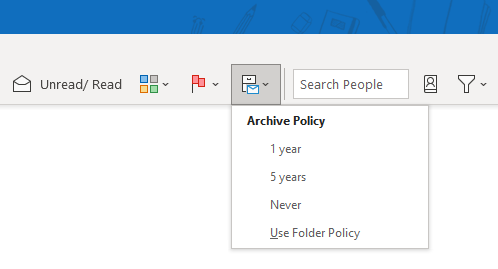 Exchange Online Archive Policy options in the Ribbon.